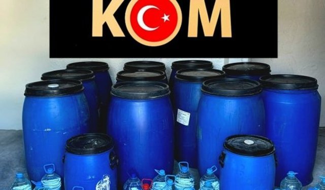 Alaca'da 3 bin litre kaçak içki ele geçirildi