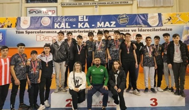 Alaca’nın bileğini kimse bükemedi