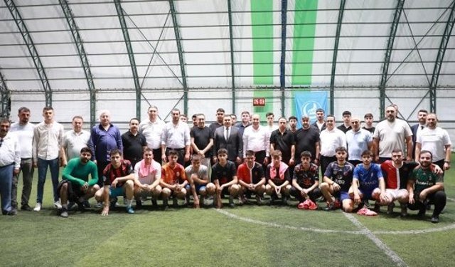 Alaca ve Sungurlu'dan anlamlı buluşma: Sahada kazanan dostluk oldu