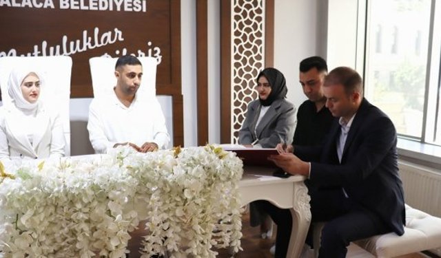 Kaymakam Meriç Dinçer, nikah şahidi oldu