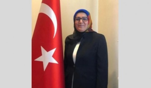 Alaca'da başarılı müdür yeniden aynı görevine atandı