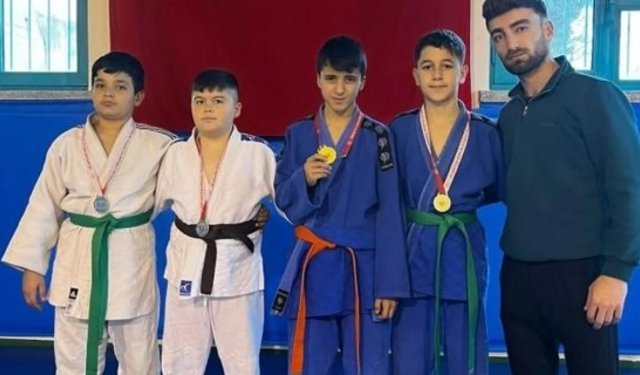 Judocular il birincisi oldu: Sinop'ta Çorum'u temsil edecekler