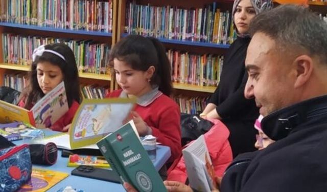 Alaca’da örnek kitap okuma etkinliği
