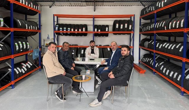 Alaca İlçe Başkanı Mücahit Gürsoy’dan esnaf ziyareti