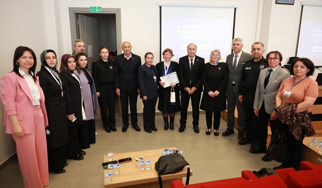 Alaca’da 2. Çocuk Araştırmaları Sempozyumu düzenlendi