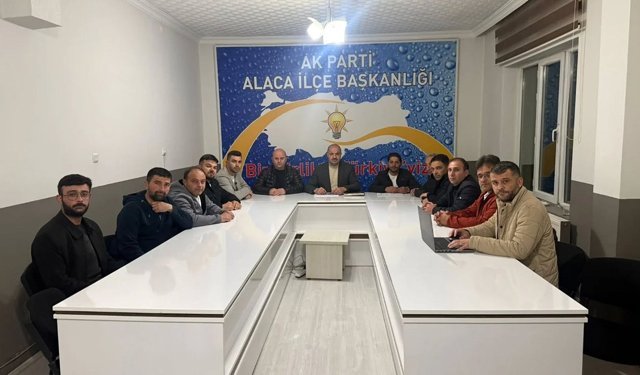 Alaca'da AK Parti'den yönetim kurulu toplantısı