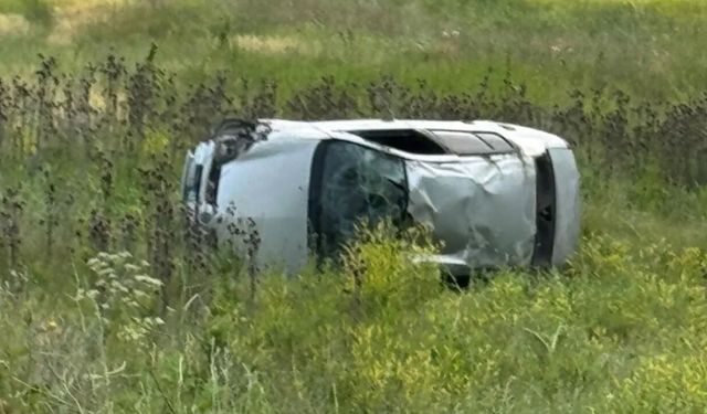 Koçhisar Kavşağı'nda araç takla attı: 1 yaralı