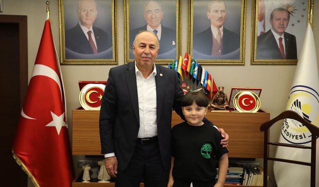 Başkan Arslan, küçük Talha Baran’ı makamında ağırladı