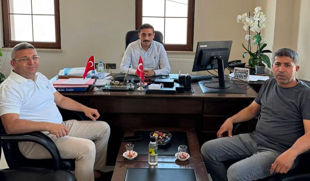 Esnaf temsilcilerinden Vergi Dairesi Müdürü Rıdvan Sulu’ya ziyaret