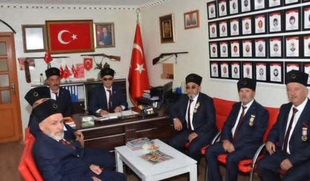 Zeki Dilmen: Türk ordusu Kıbrıs’ta destan yazdı