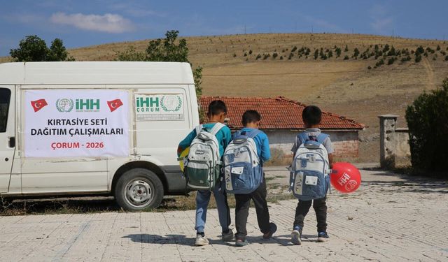 İHH’dan Alaca'nın köylerinde öğrencilere eğitim, ailelere gıda desteği