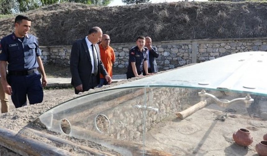 Alaca Belediye Başkanı Arslan, Arkeopark hakkında bilgi aldı