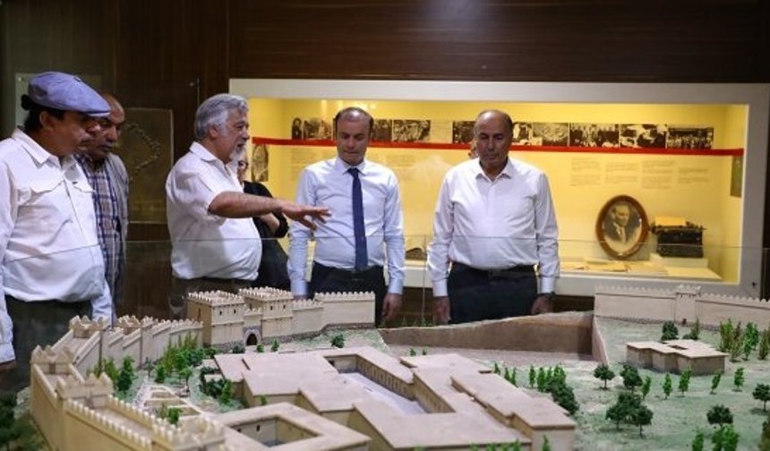 Alacahöyük Arkeoparkı’nda geleceğe ışık tutan ziyaret