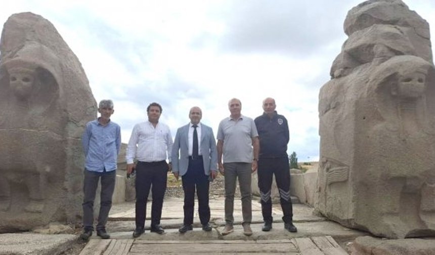 Cemil Çağlar Alacahöyük’te: 7 bin yıllık tarihle buluşma