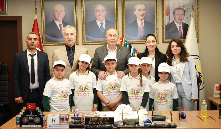 Başkan Arslan, eğitim camiasını belediyede ağırladı