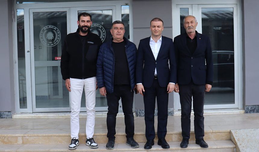 Kaymakam Meriç Dinçer’den Alaca Ticaret Borsası’na ziyaret