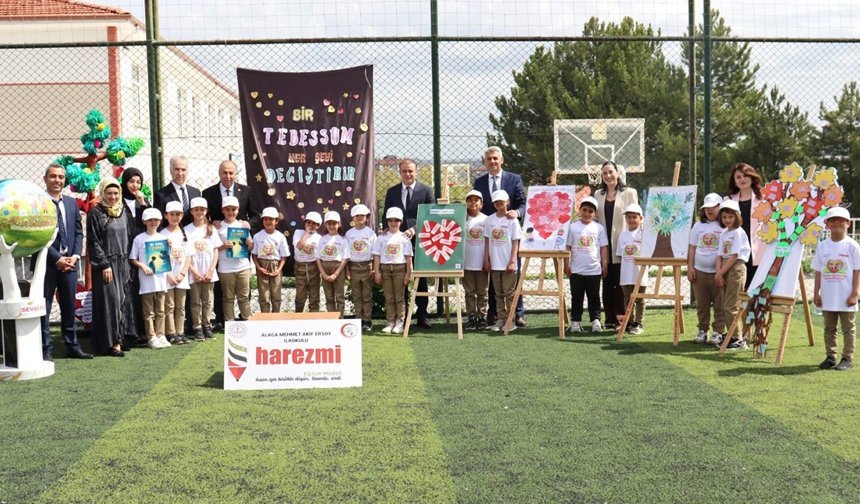 ‘Güçlü bir okul iklimi ancak sevgi, dayanışma ve emekle mümkündür’