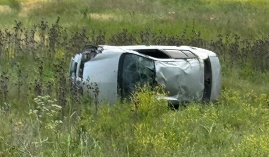 Koçhisar Kavşağı'nda araç takla attı: 1 yaralı