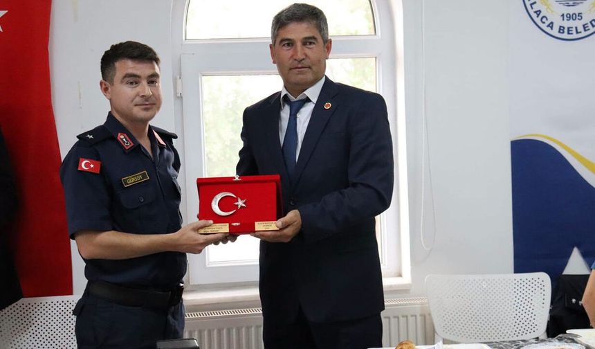Alaca'da Komutan Gürsoy'a veda yemeği