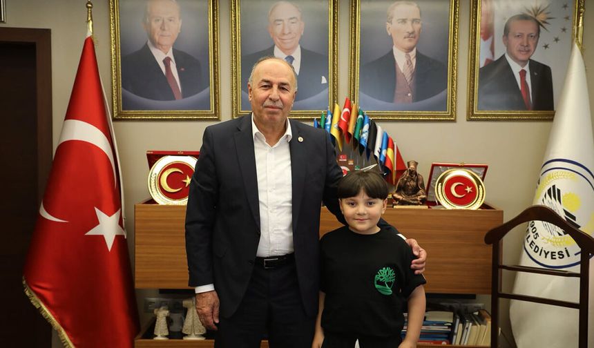 Başkan Arslan, küçük Talha Baran’ı makamında ağırladı