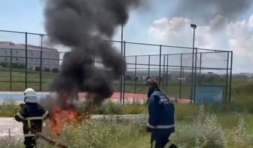 Alaca MYO öğrencilerine uygulamalı yangın eğitimi