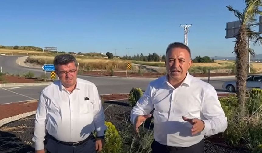 Tahtasız o kavşakta konuştu: Daha fazla can gitmeden önlem alın
