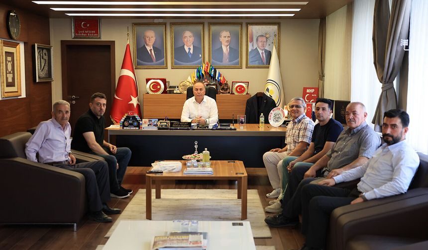 Küçükhırka Köyü heyetinden Başkan Arslan’a ziyaret