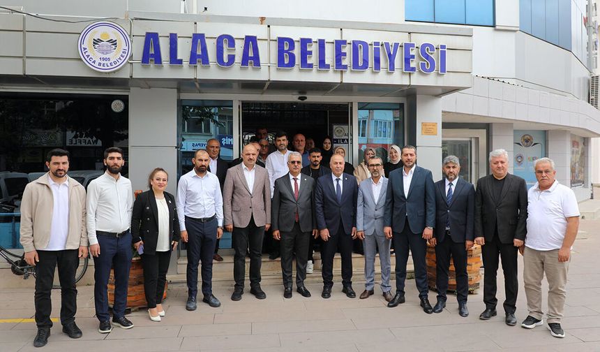 Ahlatcı’dan Alaca Belediyesi’ne ziyaret: Yatırımlar görüşüldü