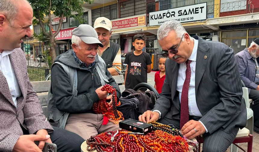 Ahlatcı, Alaca’da esnaf ve vatandaşlarla buluştu
