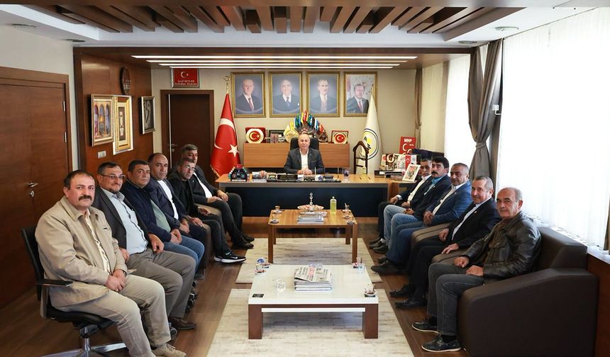 Şerif Arslan, muhtarlar gününü kutladı